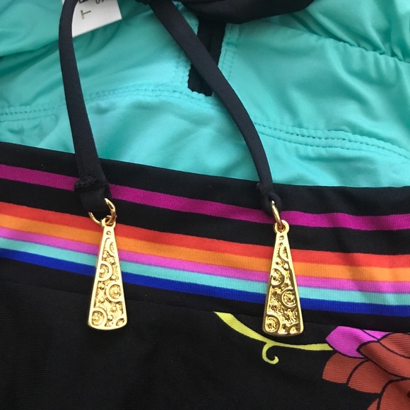 NWT $162 Trina Turk Electric Reef Plunging V-neck Swim 4 - Picture 7 of 9